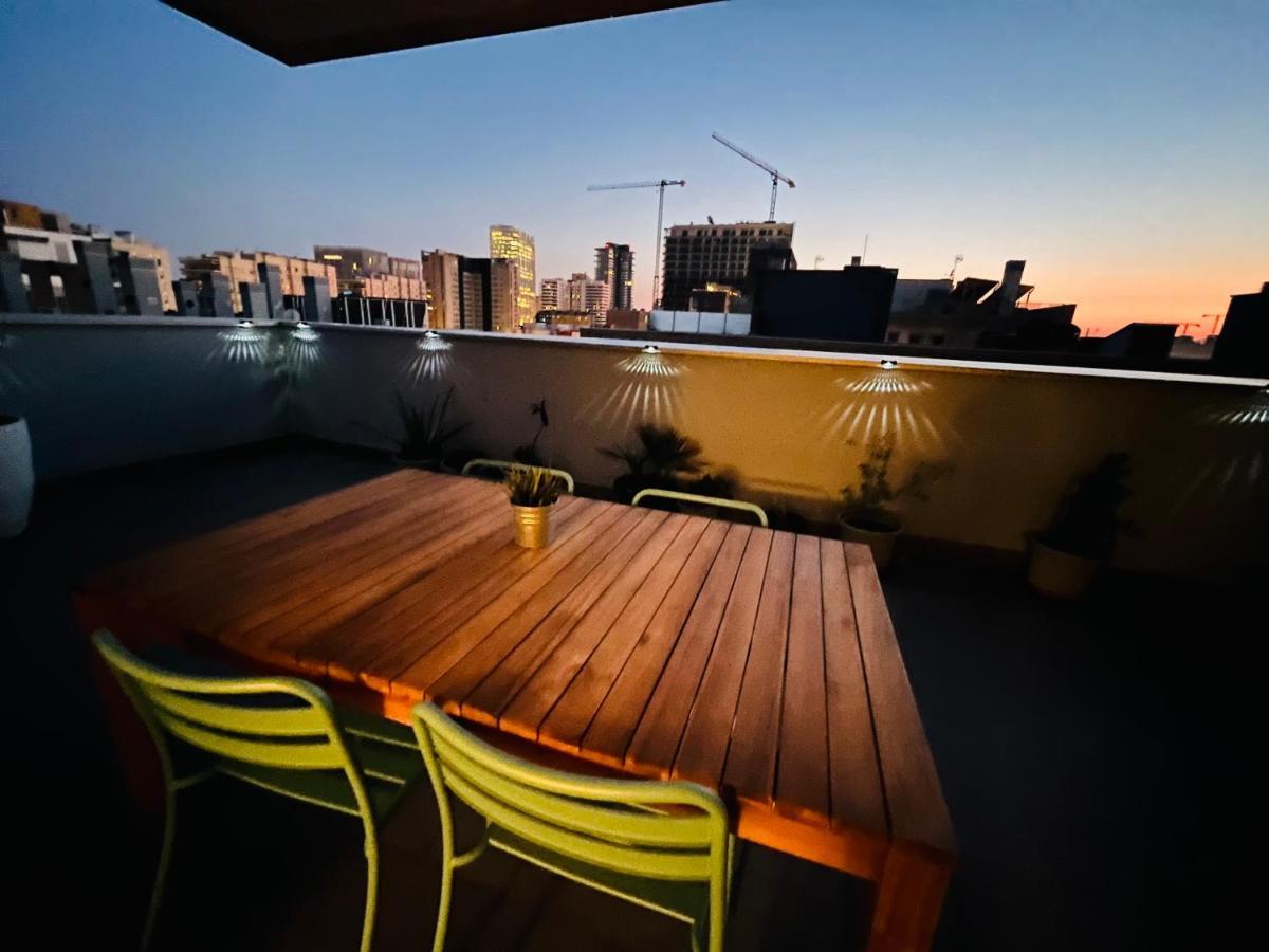 Beach & Culture Barcelona Port Forum Penthouse Apartment Сан-Адриан-де-Бесос Экстерьер фото